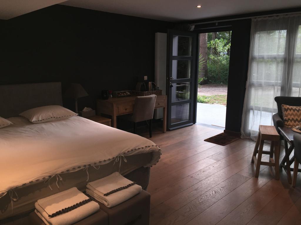 B&B Des Heures Claires Lasne Экстерьер фото